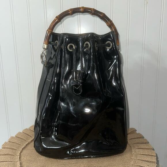 RARE GUCCI Bamboo Handle Tote Bag Black Patent Leather EUC - Picture 1 of 13